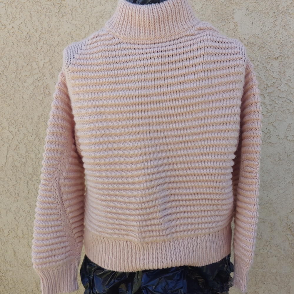 H&M Pink Ribbed Sweater - Picture 3 of 7